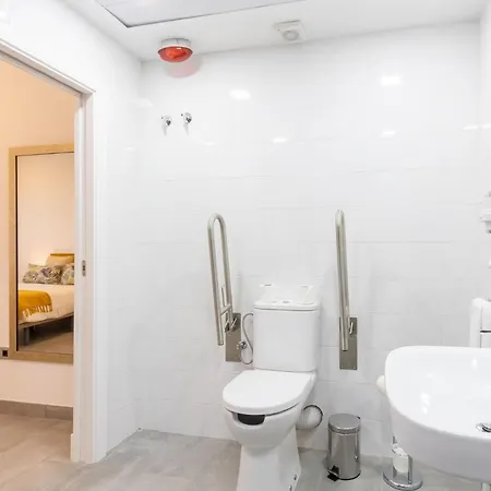 Nine O'Clock Castellar By Valcambre Apartment Seville Exterior photo